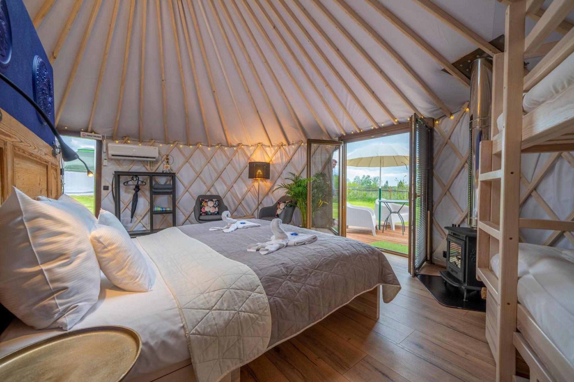 Dom W Domu - Izera Glamping Bed & Breakfast Gajowka  ห้อง รูปภาพ